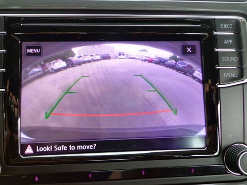 Used 2017 Volkswagen Tiguan Limited w/ Premium Package AWD/4WD image 22