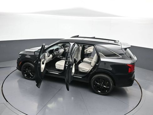 Used 2022 Kia Sorento SX AWD/4WD image 46