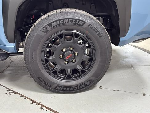 New 2026 Toyota 4Runner TRD Off-Road Premium image 23