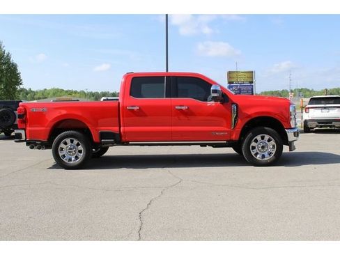 Used 2025 Ford F250 Lariat w/ Lariat Ultimate Package AWD/4WD image 6