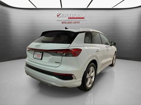 Used 2024 Audi Q4 e-tron Prestige image 6