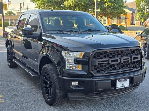 Used 2017 Ford F150 Lariat w/ Equipment Group 501A Mid AWD/4WD image 3
