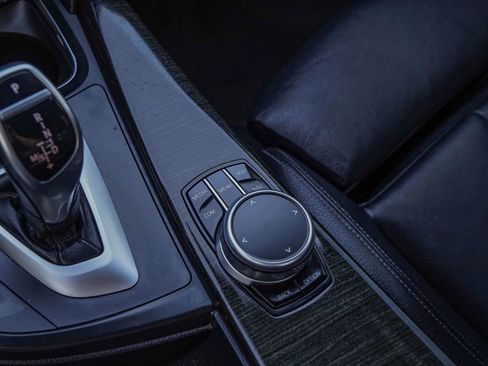 Used 2018 BMW 330i Sedan image 32