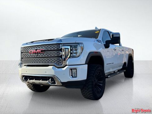 Used 2020 GMC Sierra 2500 Denali w/ Denali Ultimate Package AWD/4WD image 2