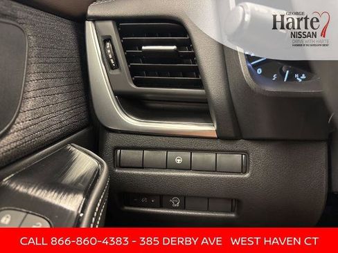 Certified 2023 Nissan Rogue SV image 17