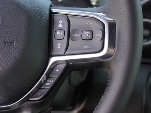 New 2026 RAM 2500 Laramie AWD/4WD image 26