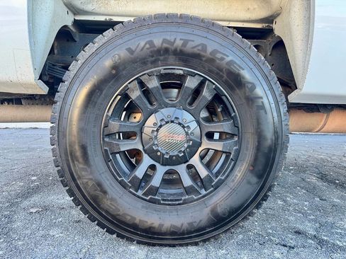 Used 2014 Chevrolet Silverado 2500 W/T image 11