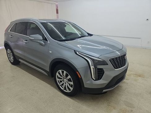 Used 2023 Cadillac XT4 Premium Luxury AWD/4WD image 11