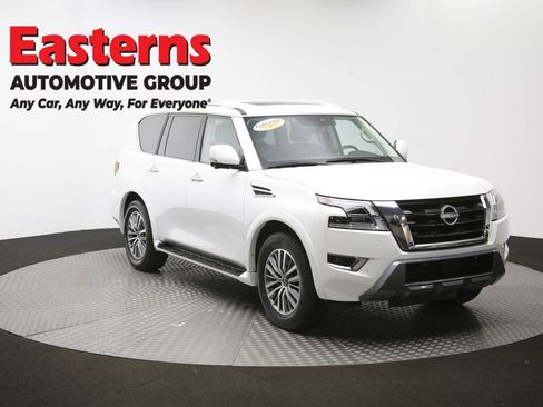 Used 2024 Nissan Armada SL w/ Captain's Chairs Package image 55