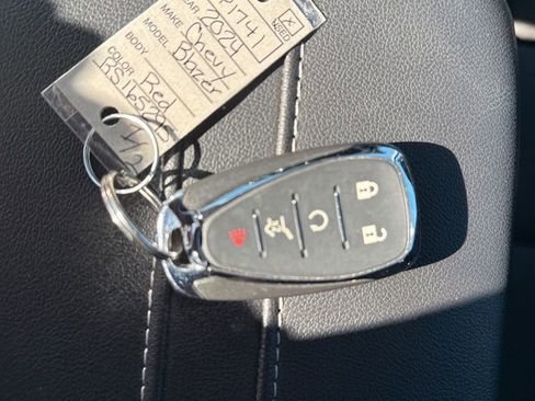 Used 2024 Chevrolet Blazer LT w/ Convenience Package image 15