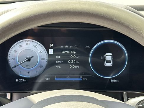 Used 2024 Hyundai Elantra SEL FWD image 10