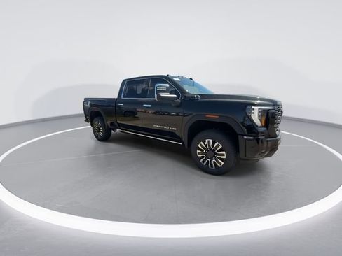 New 2026 GMC Sierra 3500 Denali Ultimate AWD/4WD image 2