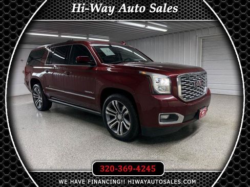 Used 2019 GMC Yukon XL Denali w/ Denali Ultimate Package AWD/4WD image 1
