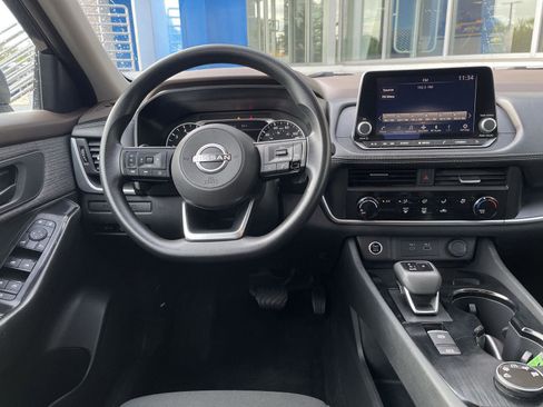 Used 2023 Nissan Rogue S AWD/4WD image 14
