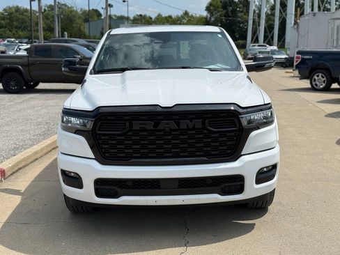 Used 2025 RAM 1500 Big Horn AWD/4WD image 3