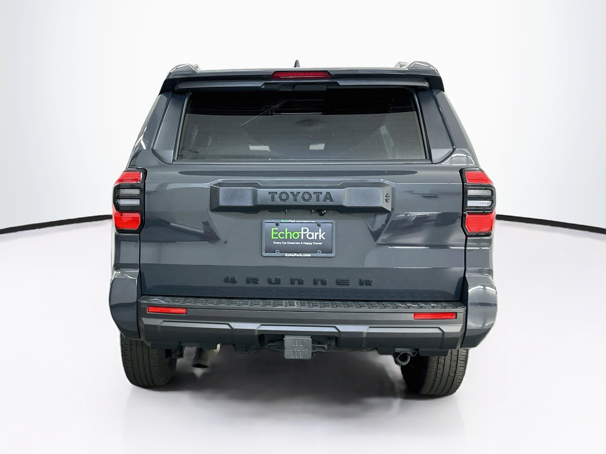 Used 2025 Toyota 4Runner SR5 AWD/4WD image 7