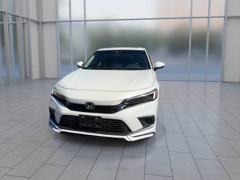 Used 2024 Honda Civic Touring image 3