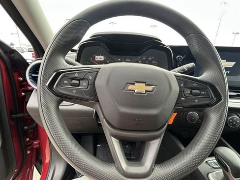 New 2026 Chevrolet Trax LS w/ LS Convenience Package image 9