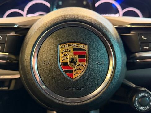 Used 2021 Porsche Panamera 4S w/ Premium Package image 28