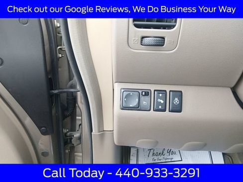 Used 2009 Nissan Pathfinder LE RWD image 21