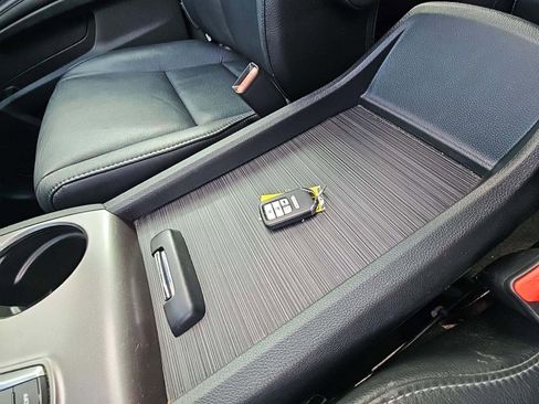 Used 2022 Honda Pilot Special Edition image 6