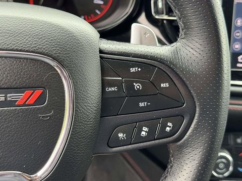 Used 2025 Dodge Durango GT AWD/4WD image 12