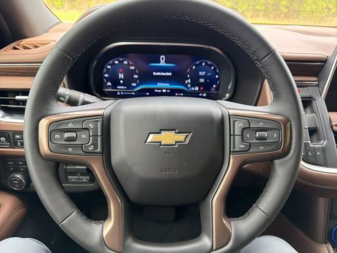 Used 2024 Chevrolet Tahoe High Country image 34