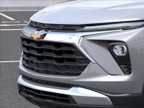 New 2026 Chevrolet TrailBlazer LT w/ Convenience Package AWD/4WD image 16