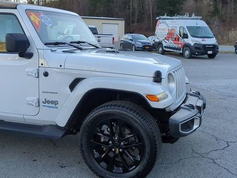 Used 2021 Jeep Wrangler Unlimited Sahara 4xe w/ Cold Weather Group image 6