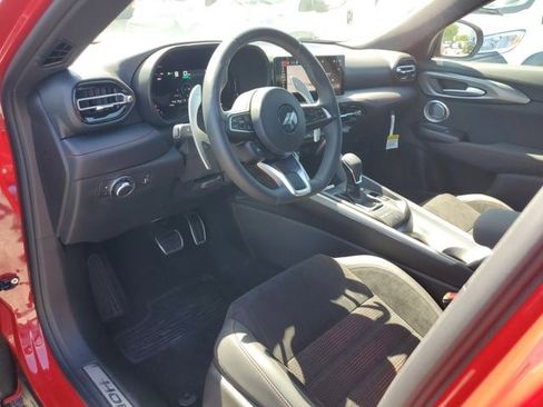 New 2024 Dodge Hornet R/T Plus w/ Track Pack image 9