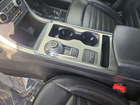 Certified 2022 Ford Edge SEL image 25