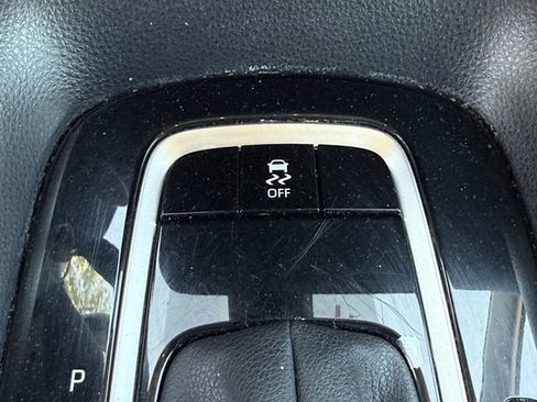Used 2024 Toyota Corolla LE FWD image 22