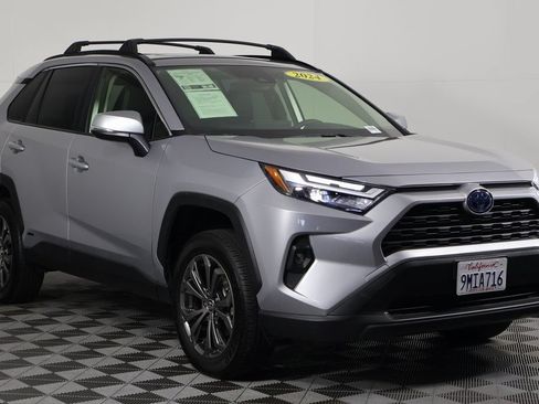 Used 2024 Toyota RAV4 XLE Premium w/ Weather Package AWD/4WD image 3