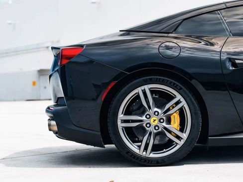 Used 2020 Ford Mustang Shelby GT500 w/ Technology Package image 37