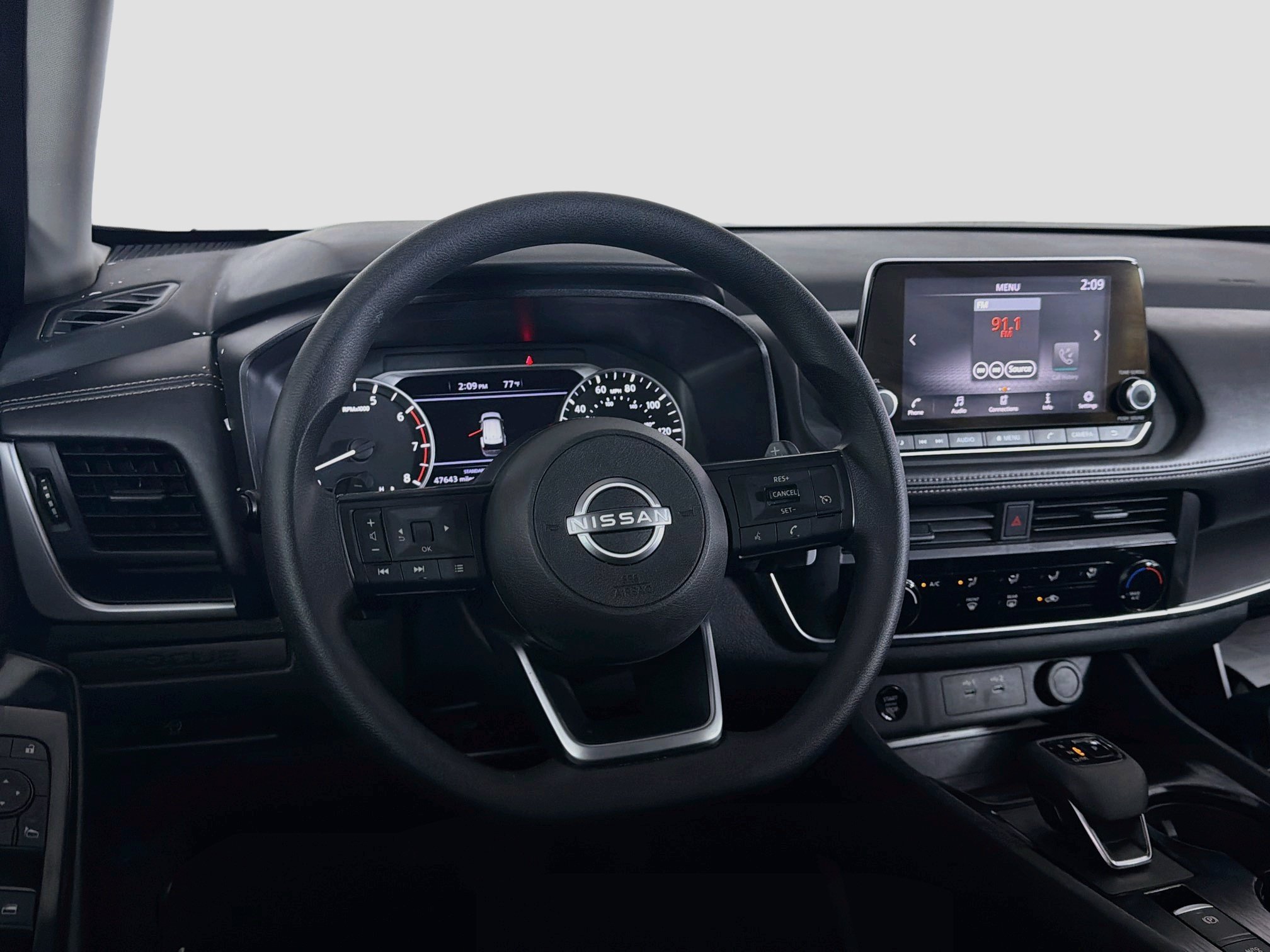 Used 2024 Nissan Rogue S FWD image 18