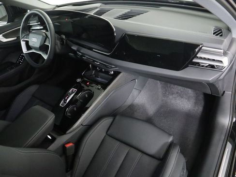 Used 2025 Audi A5 2.0T Premium Plus AWD/4WD image 19