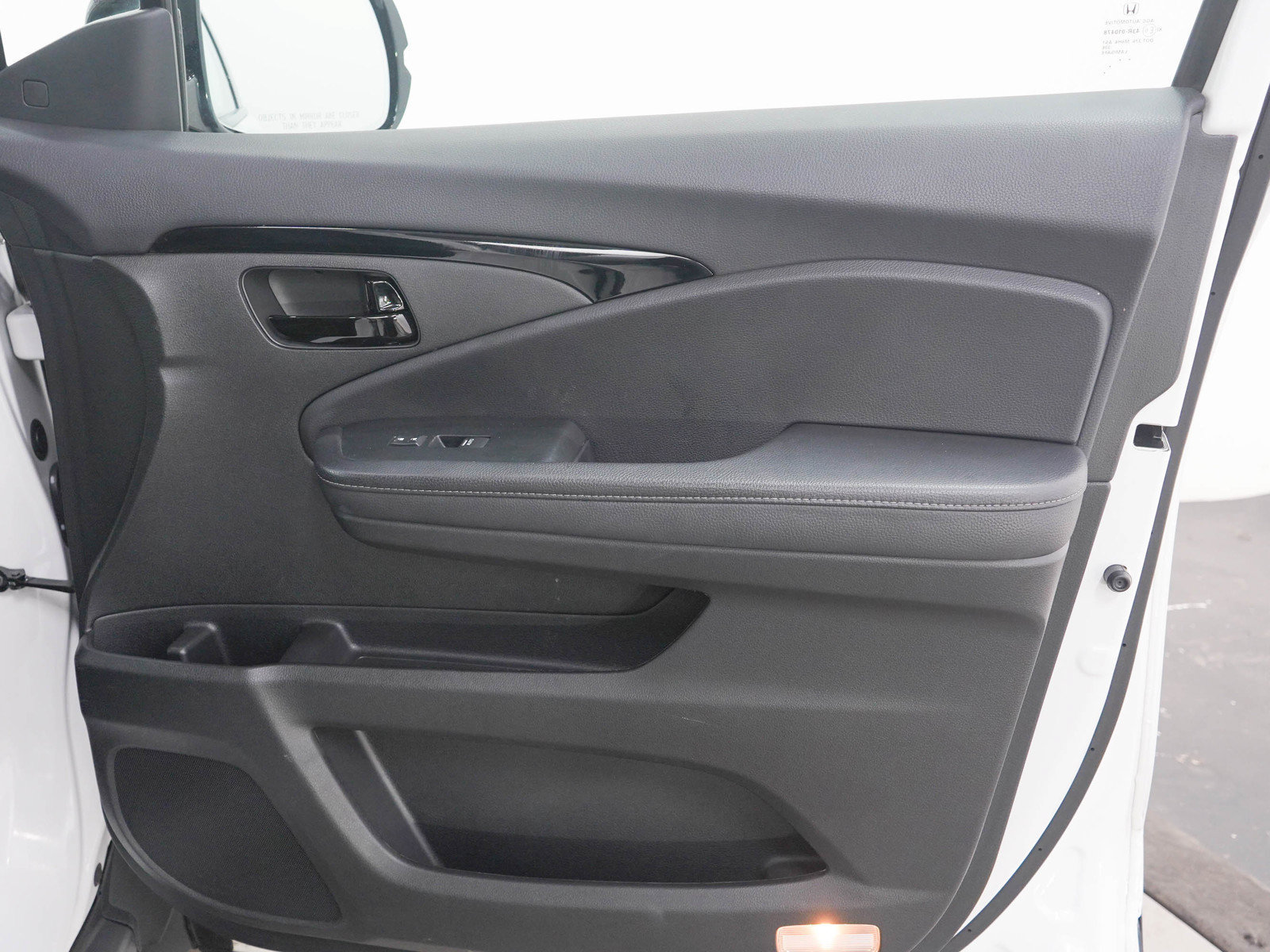 Used 2023 Honda Passport Touring image 12