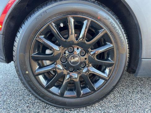 Used 2016 MINI Cooper S image 3