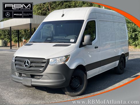 New 2025 Mercedes-Benz Sprinter 2500 image 1