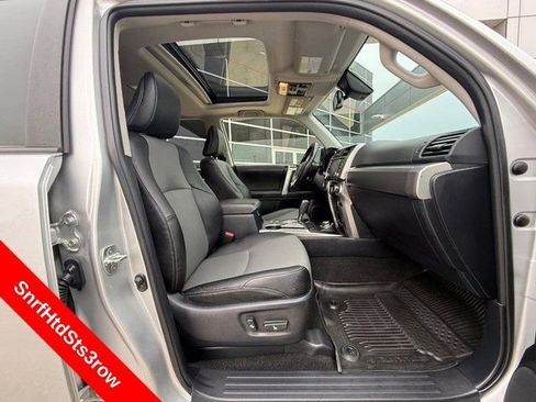Used 2023 Toyota 4Runner SR5 Premium w/ Moonroof Package AWD/4WD image 10