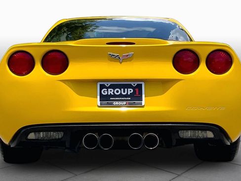 Used 2006 Chevrolet Corvette Coupe RWD image 4