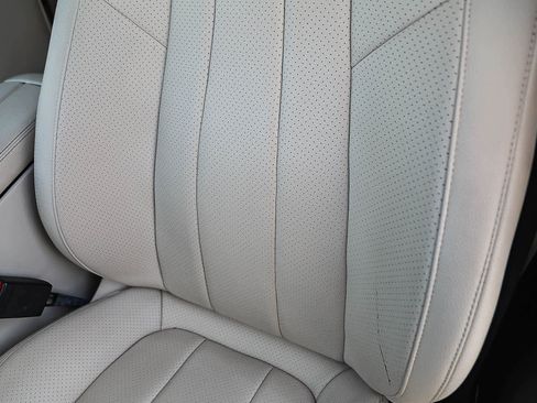 Used 2021 Mercedes-Benz GLA 250 image 24