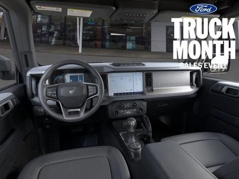 New 2025 Ford Bronco Big Bend w/ Black Diamond Package image 9