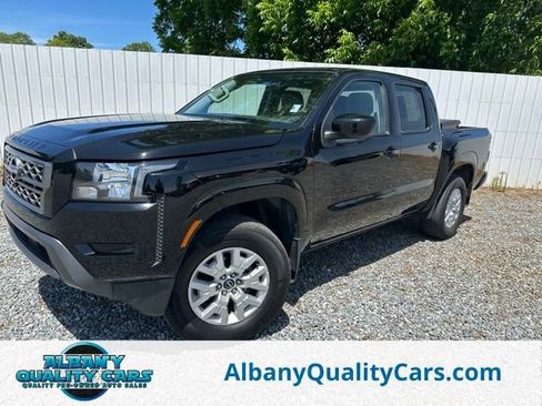 Used 2022 Nissan Frontier SV AWD/4WD image 1