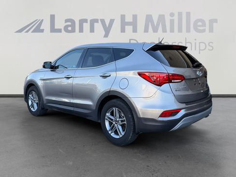 Used 2018 Hyundai Santa Fe Sport FWD image 3