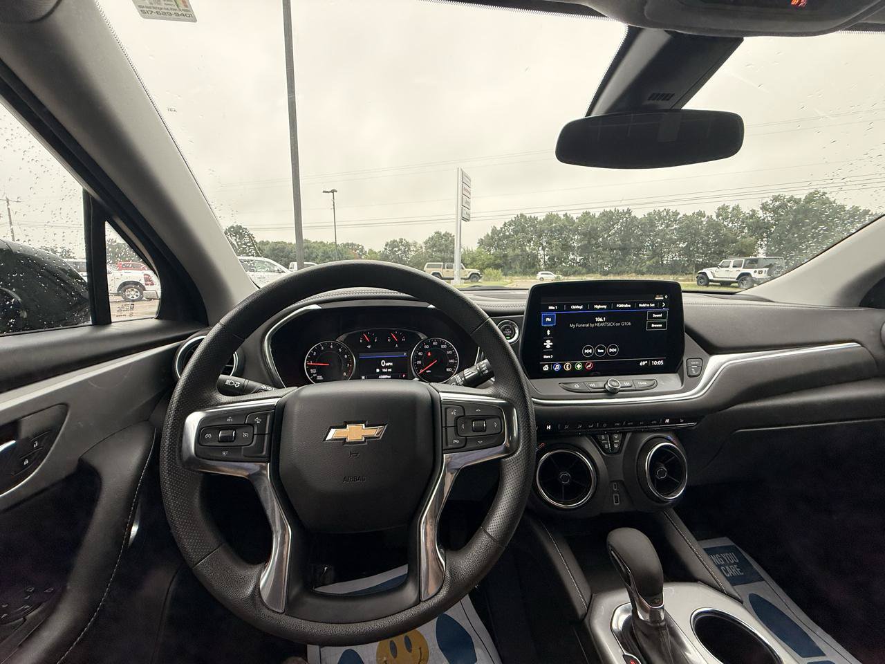 Used 2025 Chevrolet Blazer LT AWD/4WD image 14