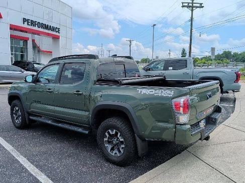 Used 2021 Toyota Tacoma TRD Off-Road w/ Technology Package AWD/4WD image 23