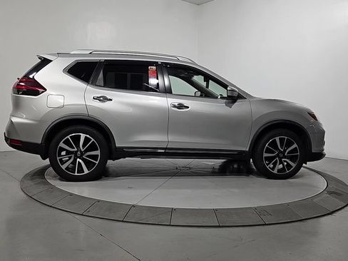 Used 2018 Nissan Rogue SL w/ Premium Package AWD/4WD image 7