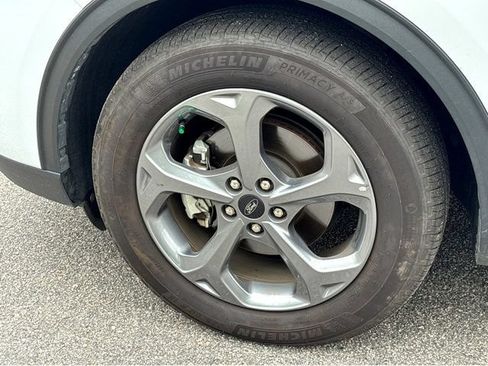 Used 2025 Ford Escape ST-Line FWD image 21