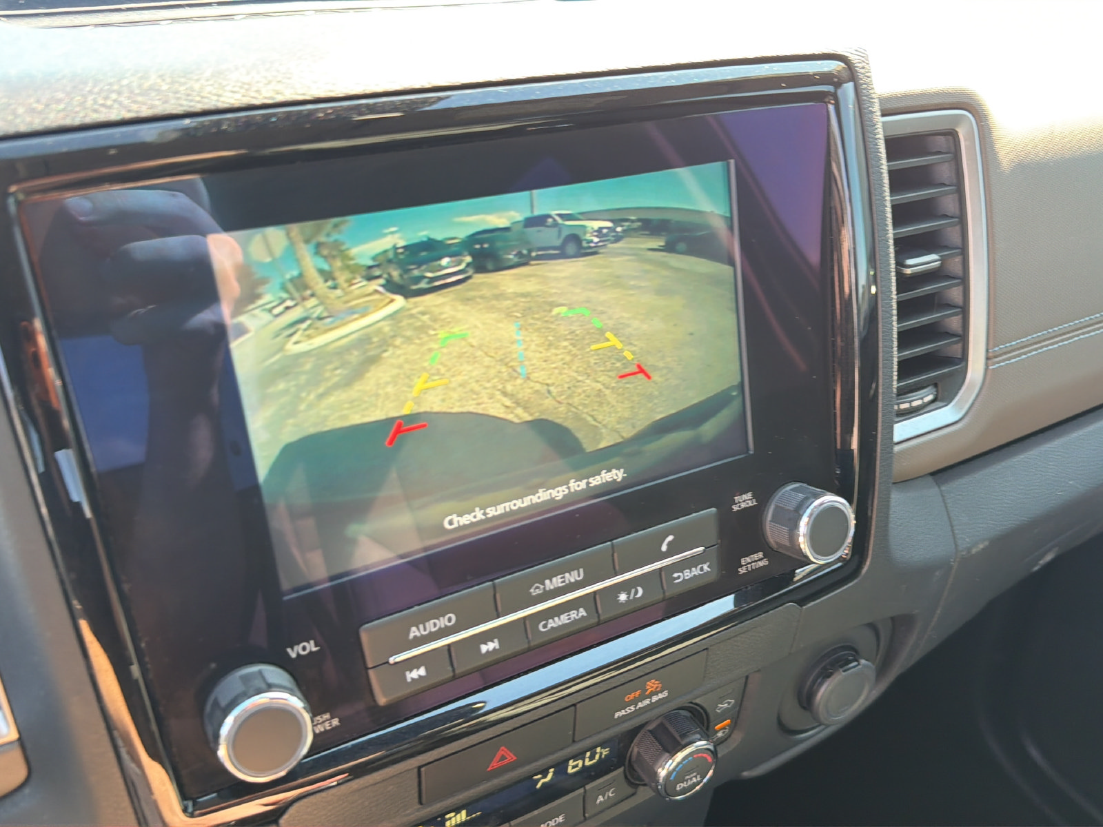 Used 2022 Nissan Frontier SV AWD/4WD image 24
